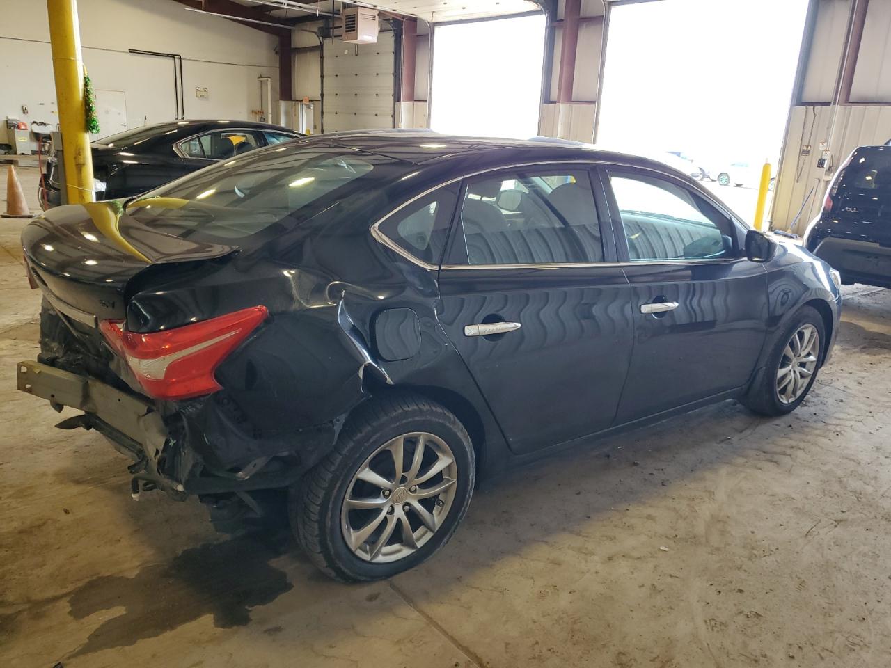 2016 Nissan Sentra S vin: 3N1AB7AP4GY232834