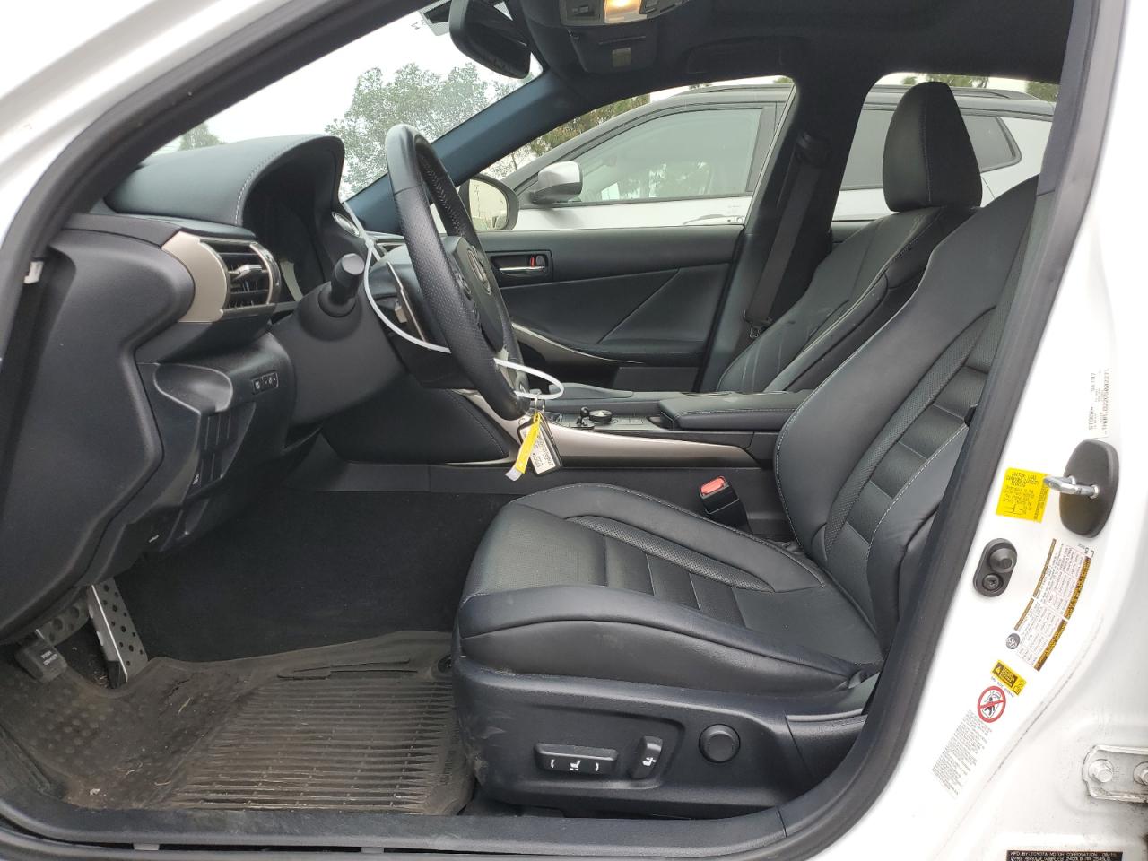 JTHBA1D22G5002271 2016 Lexus Is 200T