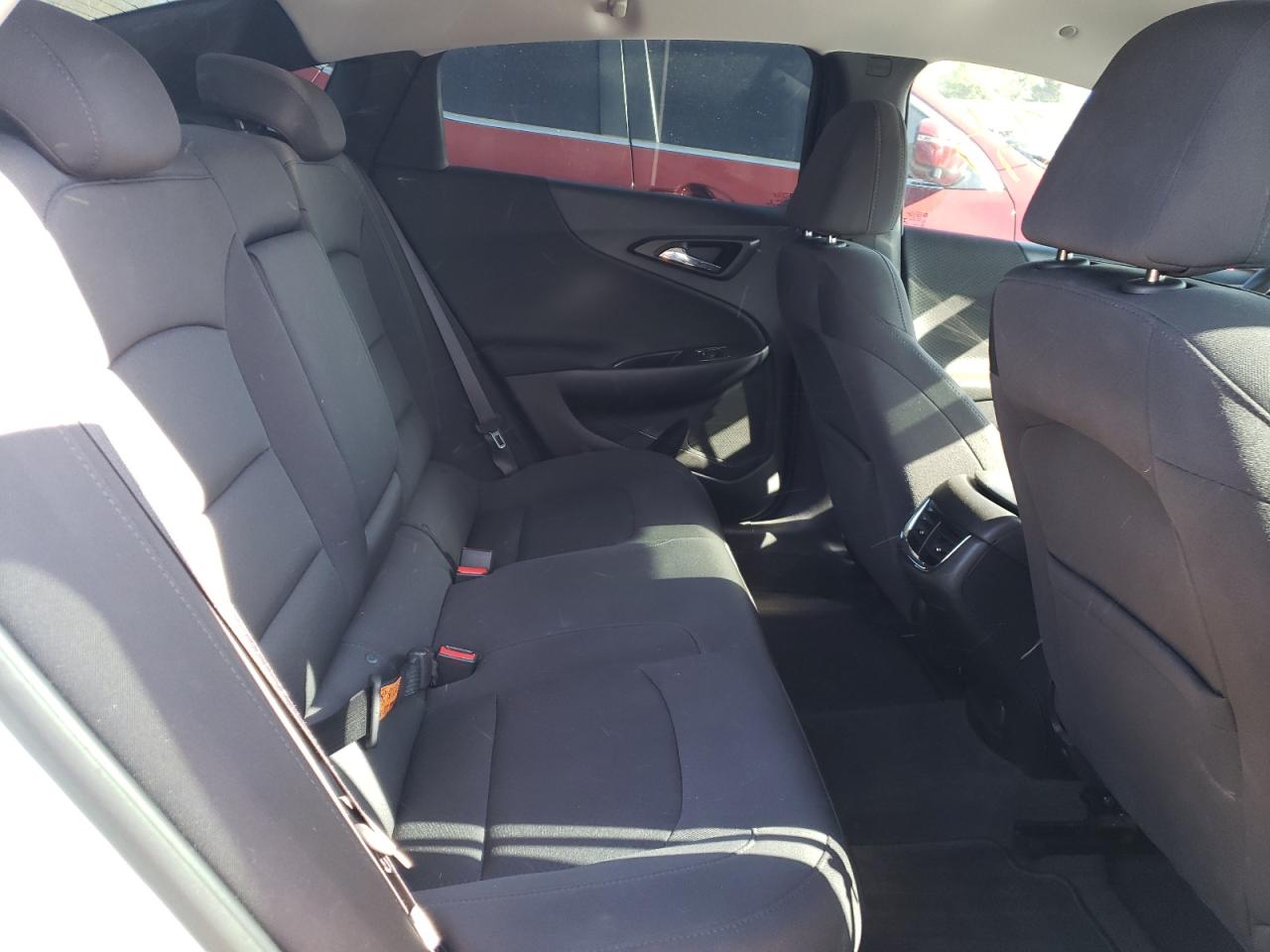 1G1ZE5ST4HF256947 2017 Chevrolet Malibu Lt