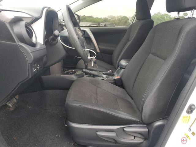 2018 TOYOTA RAV4 LE - JTMZFREV3JJ176549