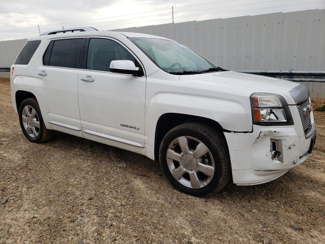 2GKFLZE30F6407037 2015 GMC Terrain Denali