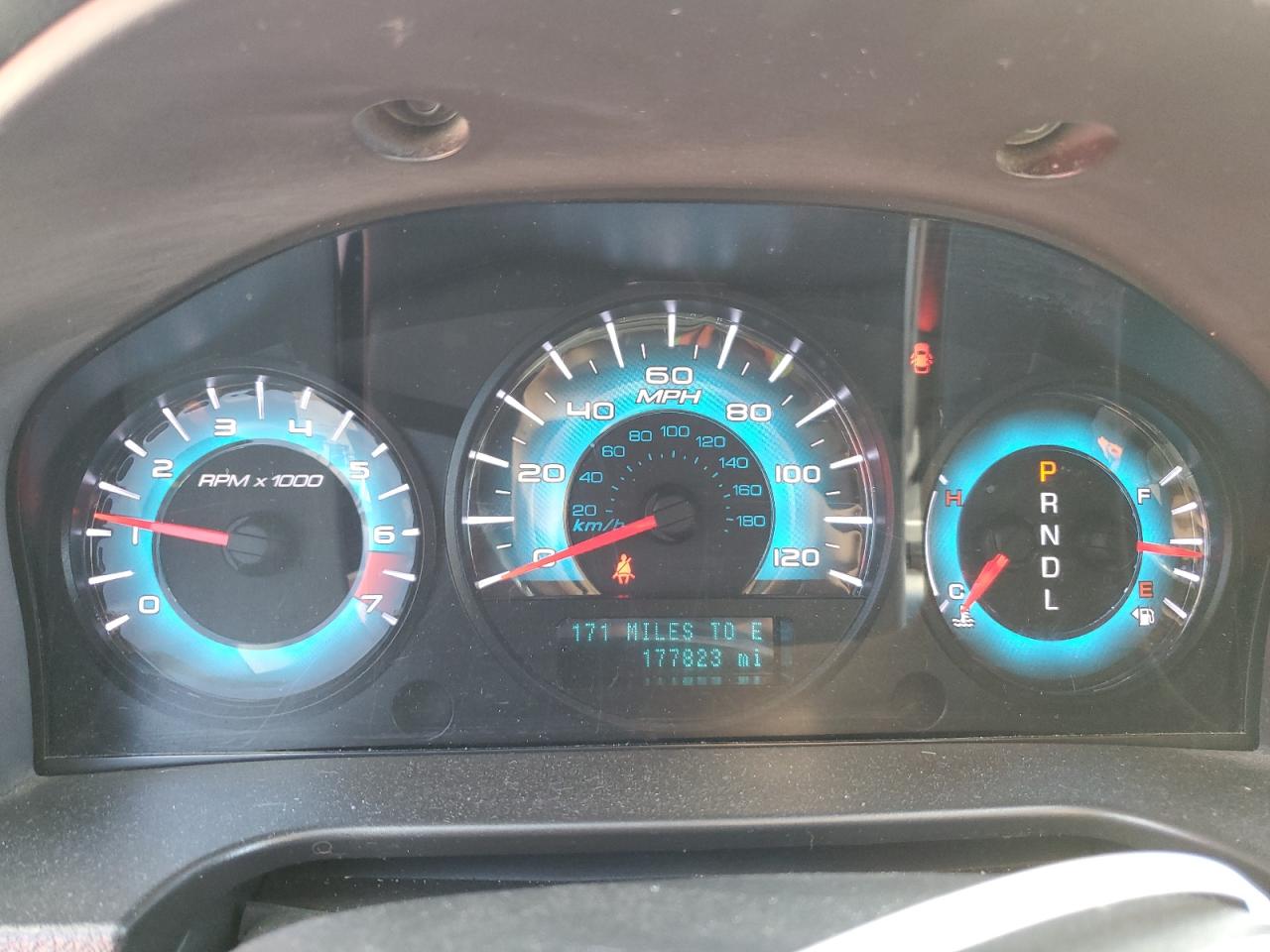 3FAHP0HA9AR411156 2010 Ford Fusion Se