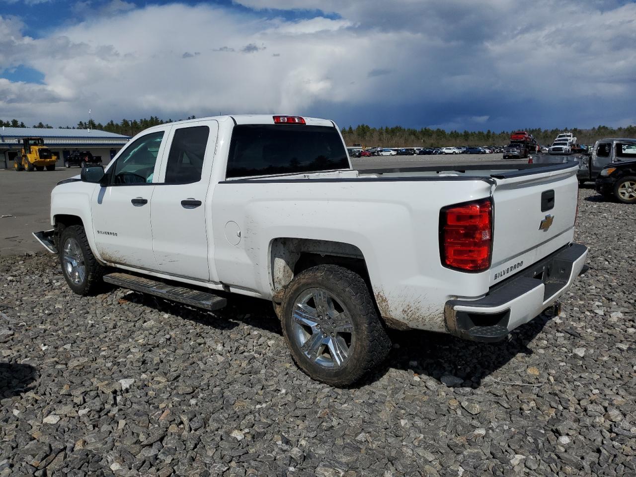 2018 Chevrolet Silverado K1500 Custom vin: 1GCVKPEC5JZ204169