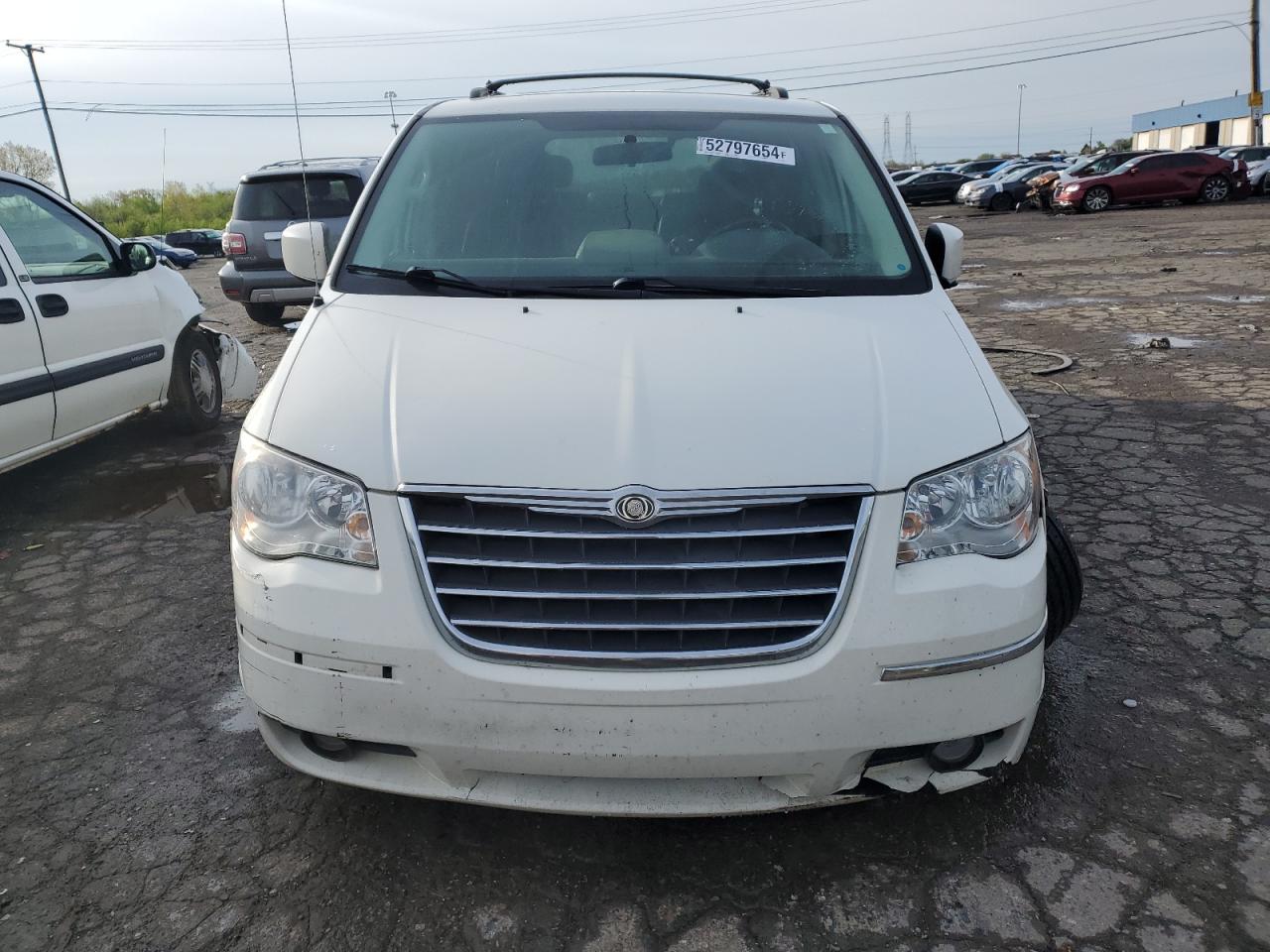 2A4RR5D13AR279507 2010 Chrysler Town & Country Touring