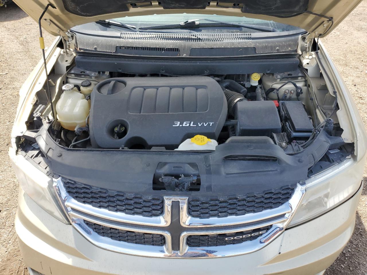 3D4PH9FG5BT505332 2011 Dodge Journey Lux