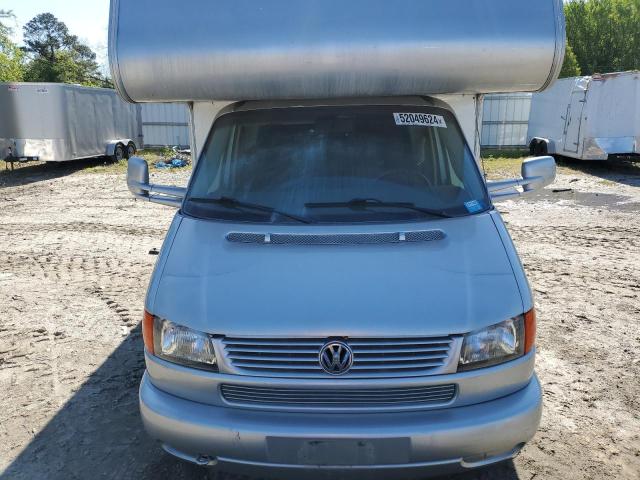 2002 Volkswagen Eurovan VIN: WV3AB47082H106256 Lot: 52049624