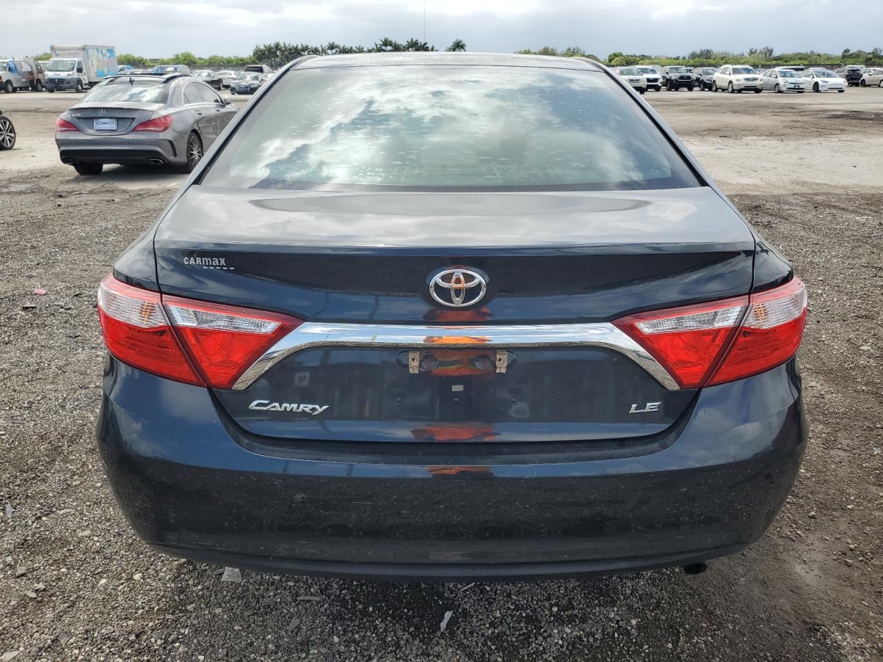 2017 Toyota Camry Le vin: 4T1BF1FK6HU732042