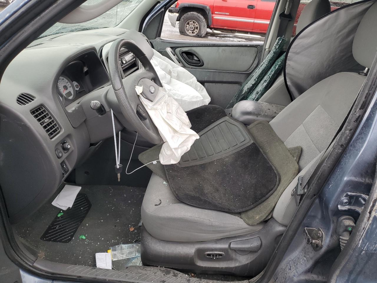 1FMYU93185KC79978 2005 Ford Escape Xlt