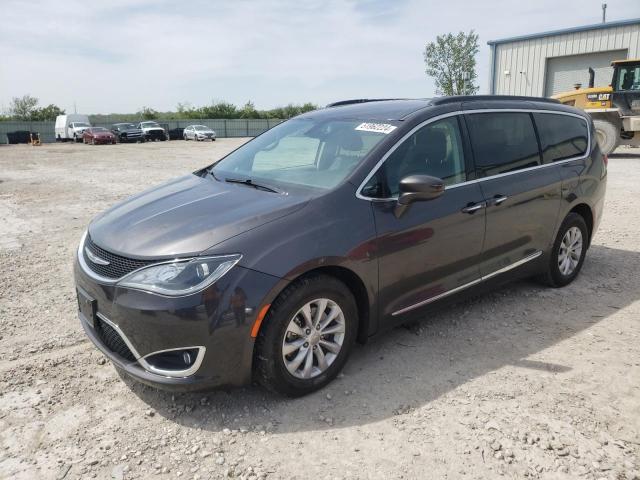 2017 Chrysler Pacifica Touring L VIN: 2C4RC1BG5HR719986 Lot: 48842814