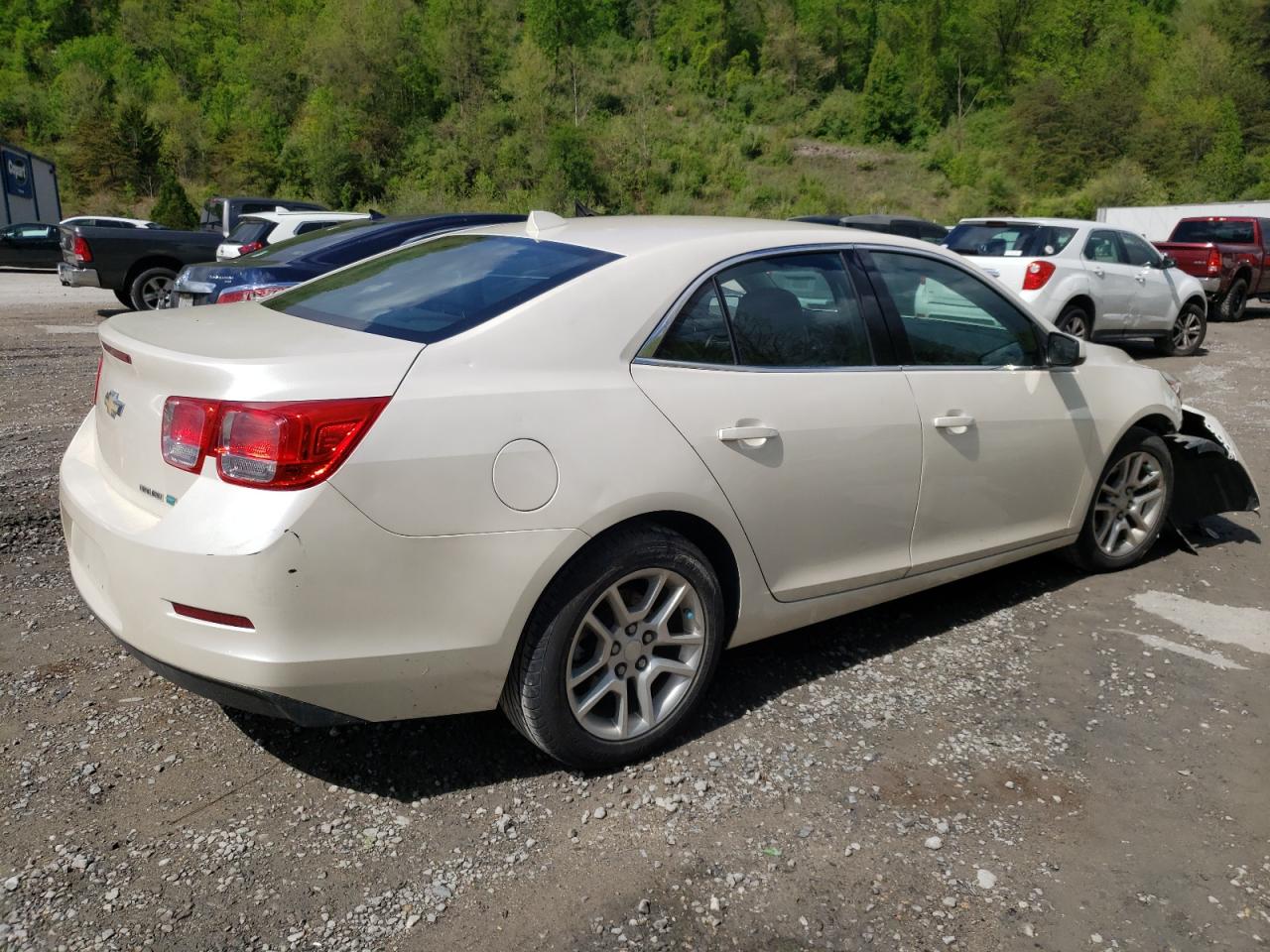 1G11F5RR2DF117611 2013 Chevrolet Malibu 2Lt