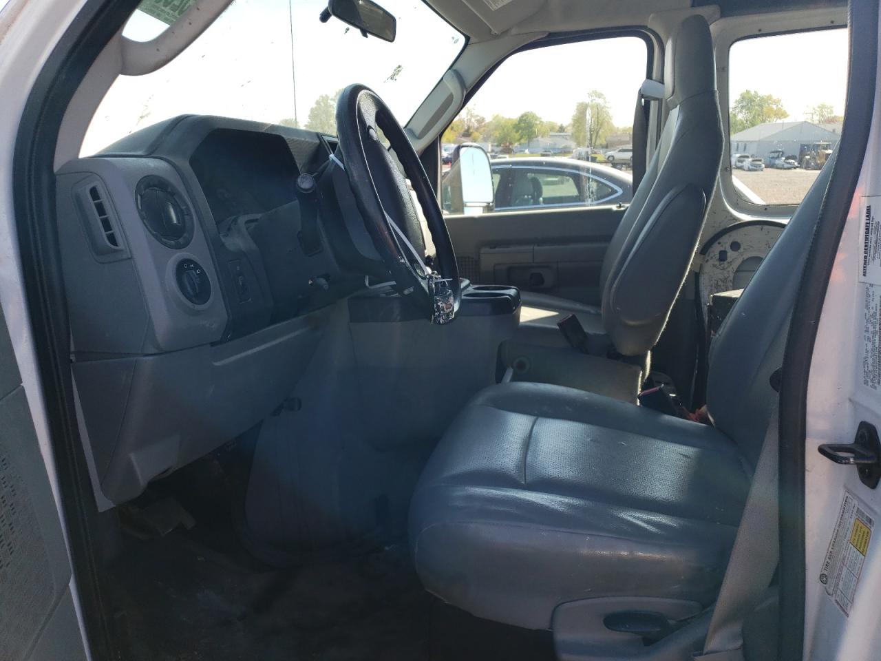 1FTNE1EW0EDA81186 2014 Ford Econoline E150 Van