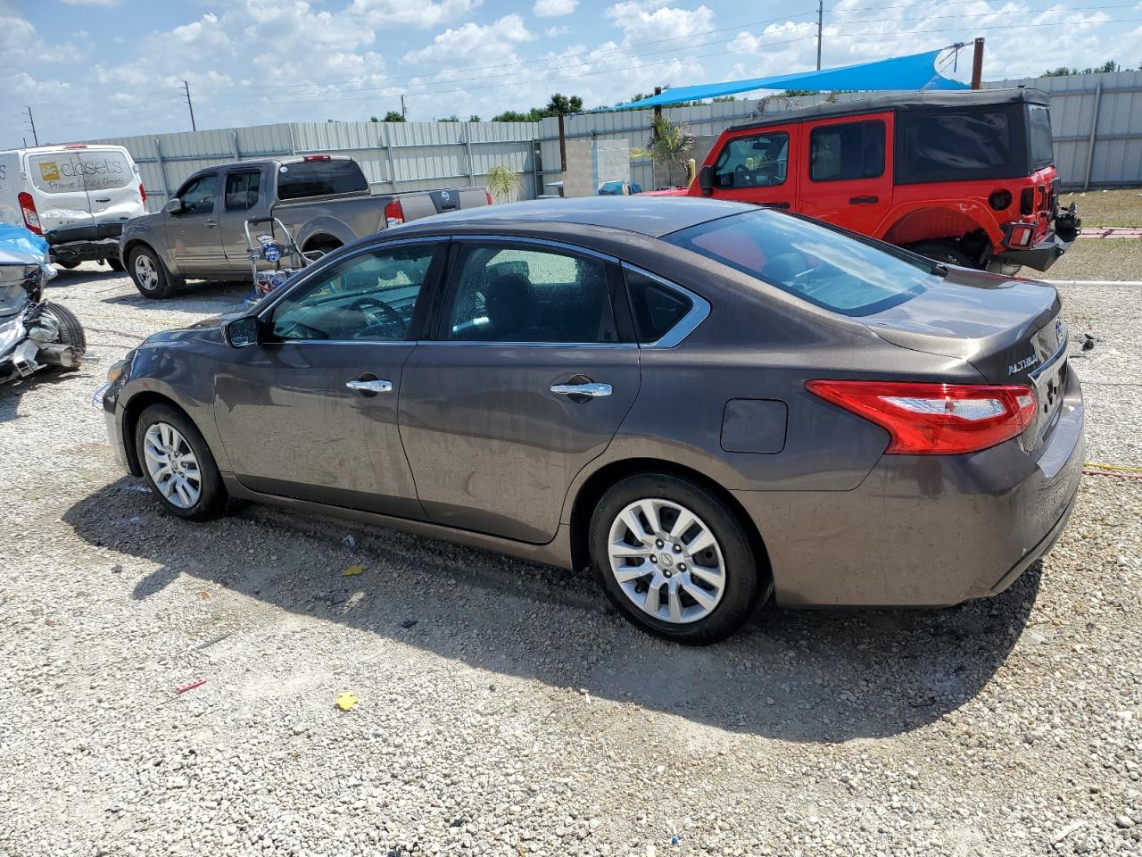 1N4AL3AP0GN309785 2016 Nissan Altima 2.5