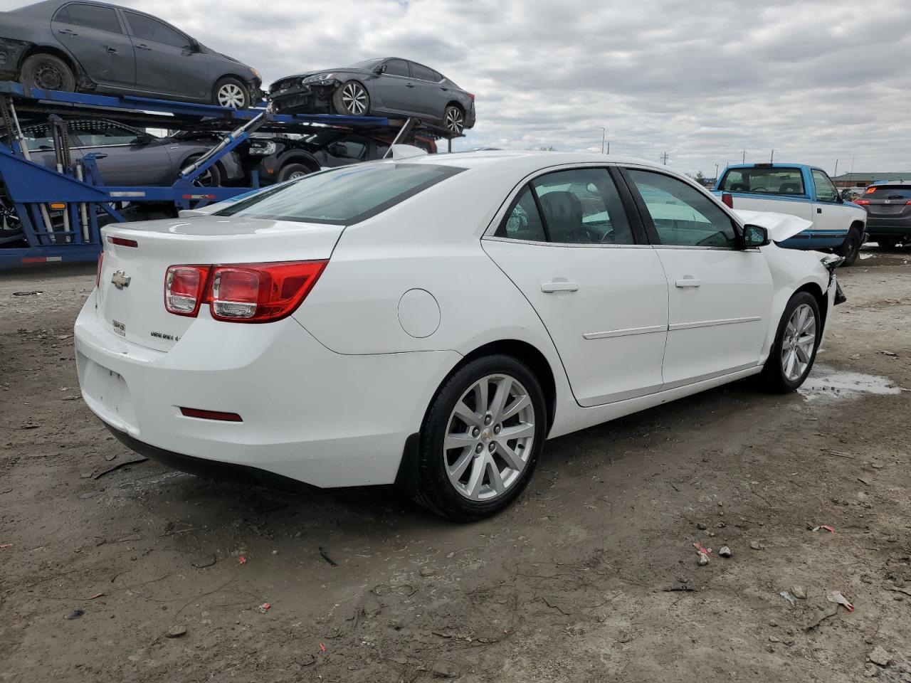 1G11D5SL7FU121213 2015 Chevrolet Malibu 2Lt