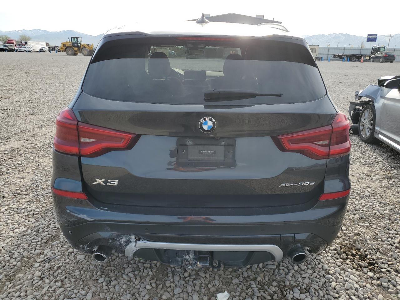 5UXTS1C02M9F26481 2021 BMW X3 xDrive30E