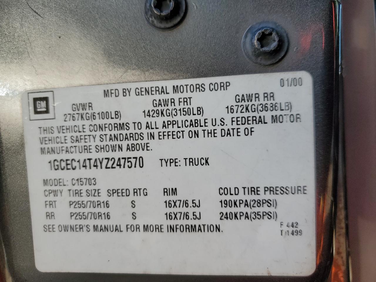 1GCEC14T4YZ247570 2000 Chevrolet Silverado C1500