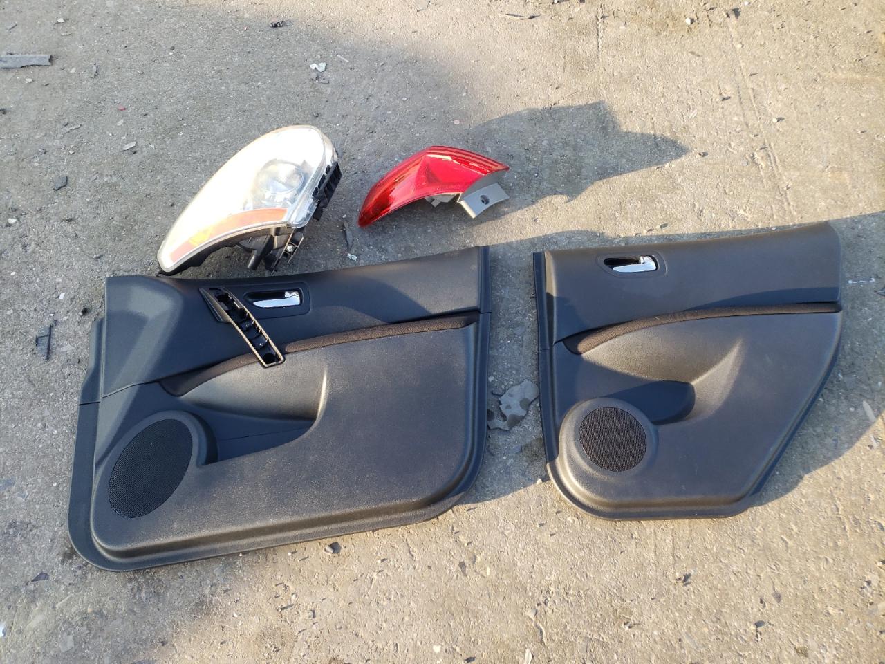 JN8AS5MT3BW189280 2011 Nissan Rogue S