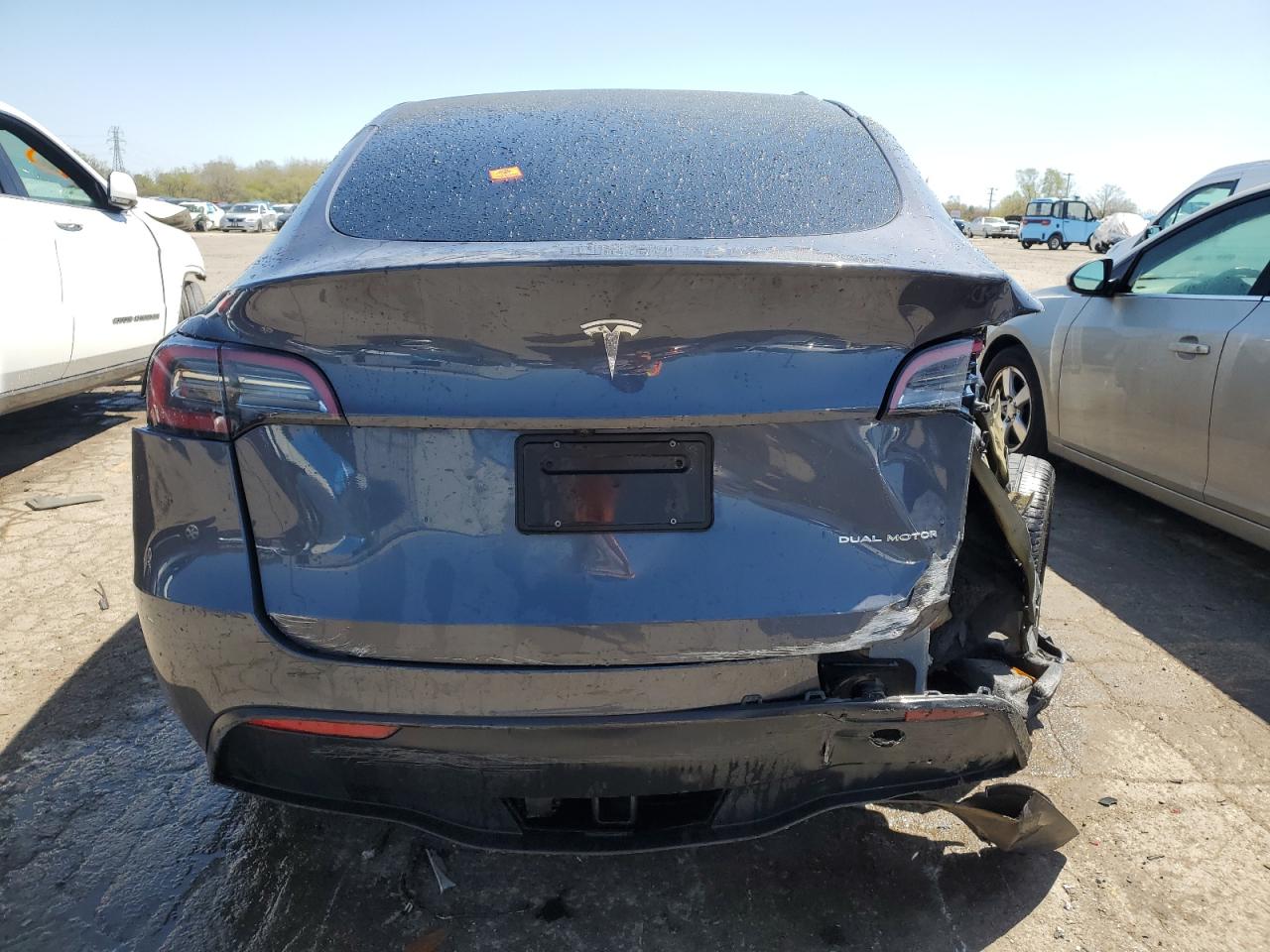 7SAYGDEE4PF836161 2023 Tesla Model Y