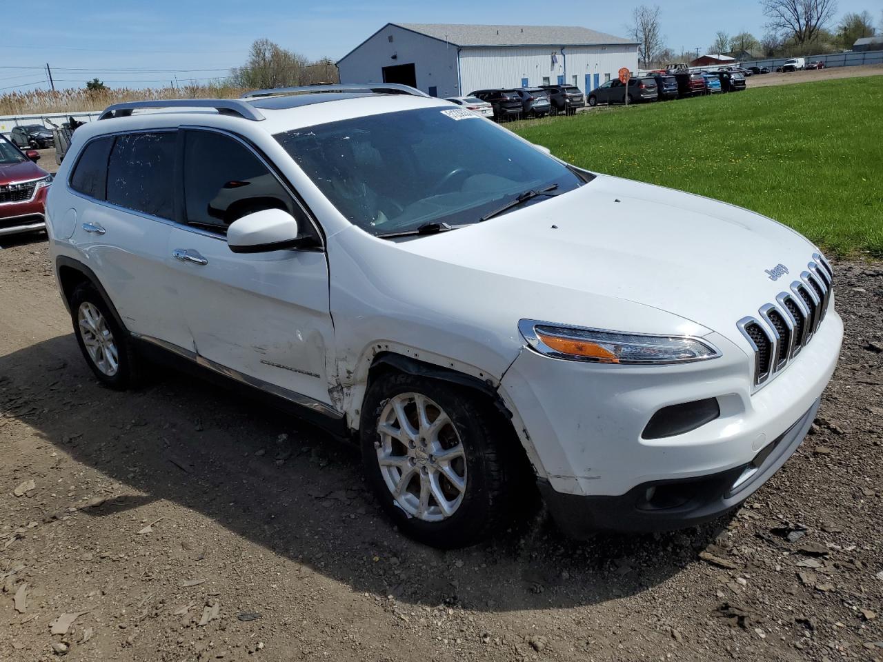 1C4PJLCS8EW116237 2014 Jeep Cherokee Latitude