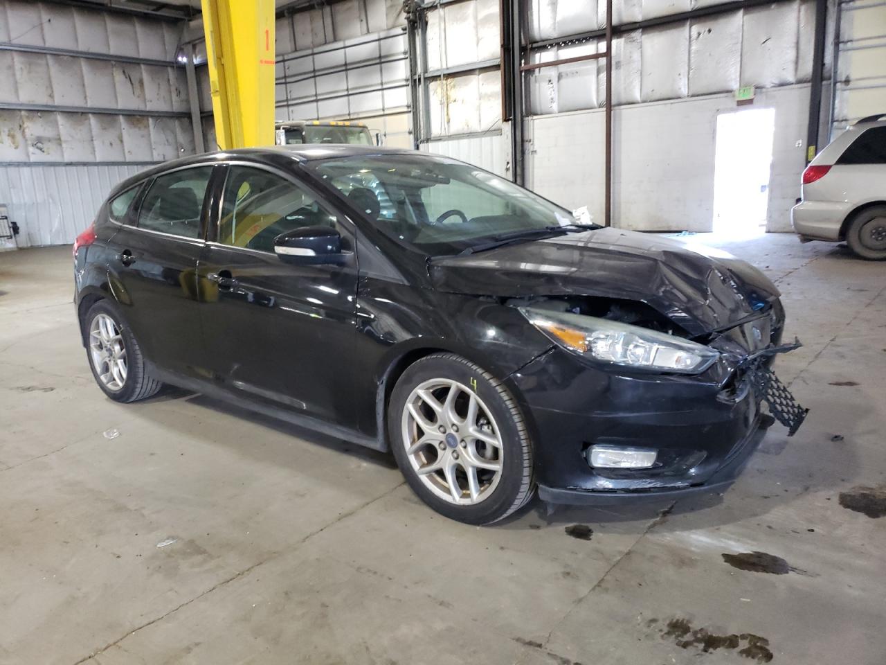 2015 Ford Focus Se vin: 1FADP3K29FL232655