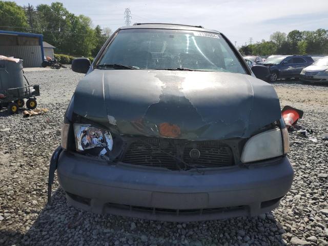 2002 Toyota Sienna Le VIN: 4T3ZF13C42U506589 Lot: 52130004