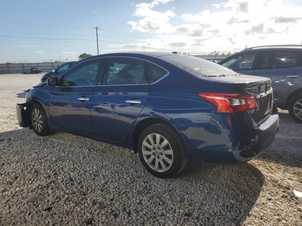 3N1AB7AP5HY327985 2017 Nissan Sentra S