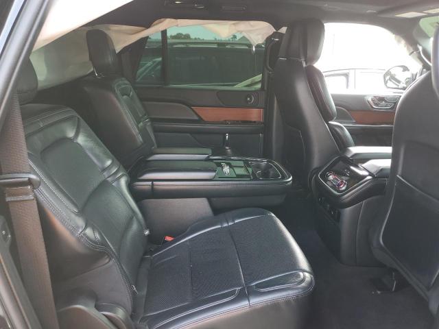 5LMJJ3KTXLEL09596 Lincoln Navigator  11