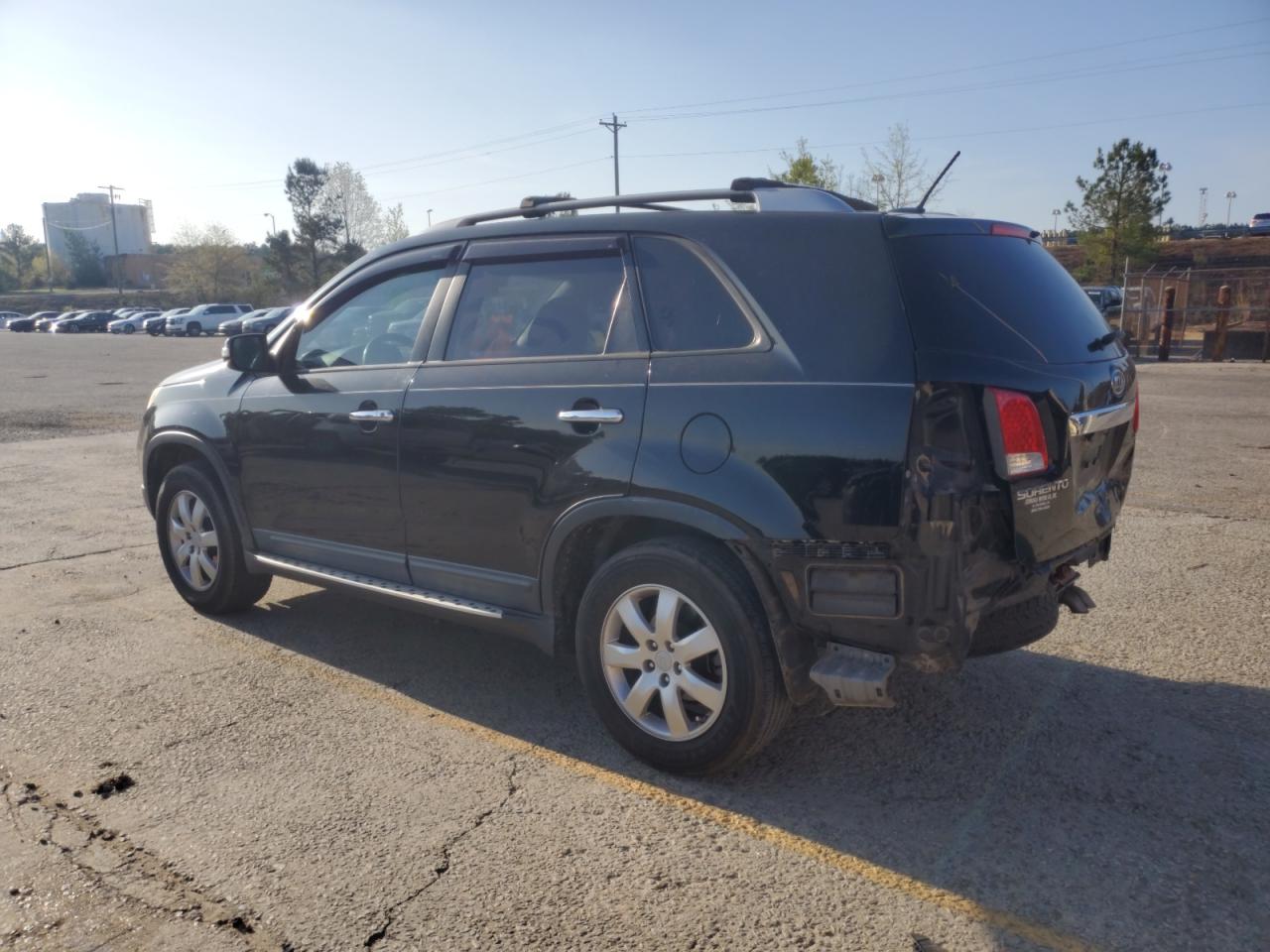 5XYKT3A11BG165299 2011 Kia Sorento Base