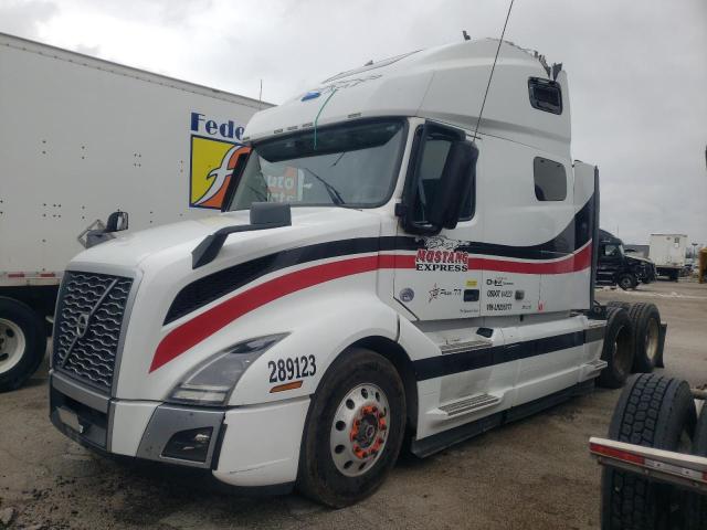 2020 VOLVO VN VNL 4V4NC9EH4LN255777