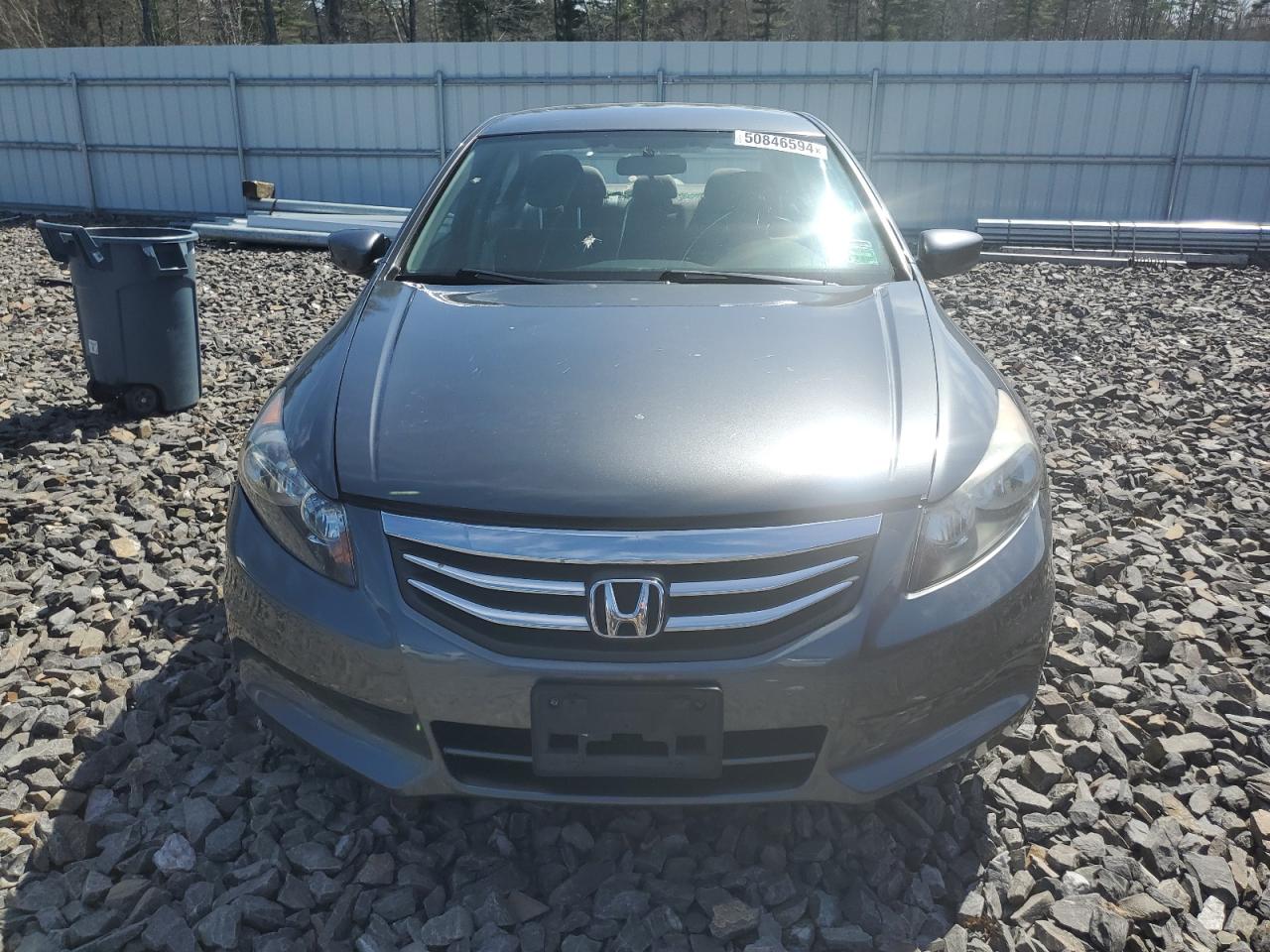 1HGCP2F42CA225423 2012 Honda Accord Lxp