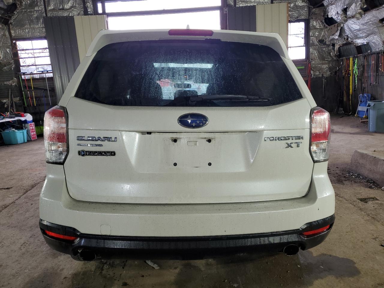 JF2SJGEC3JH422897 2018 Subaru Forester 2.0Xt Premium