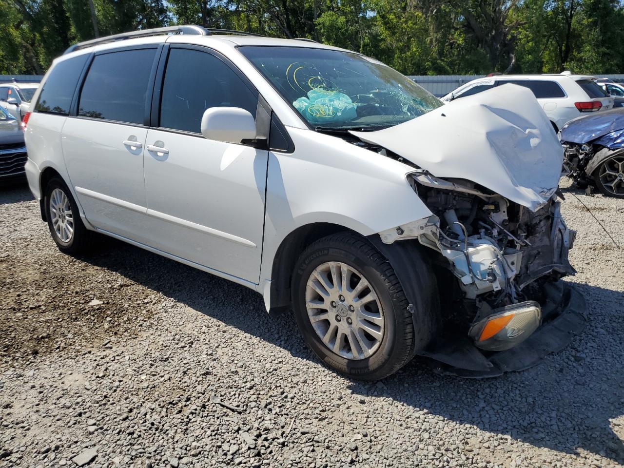 5TDYK4CC6AS321453 2010 Toyota Sienna Xle