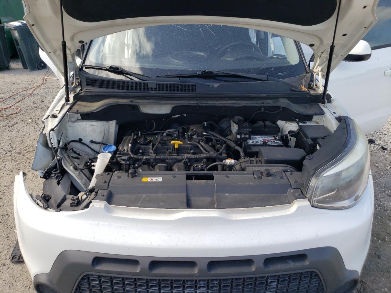 KNDJP3A57F7141515 2015 Kia Soul +