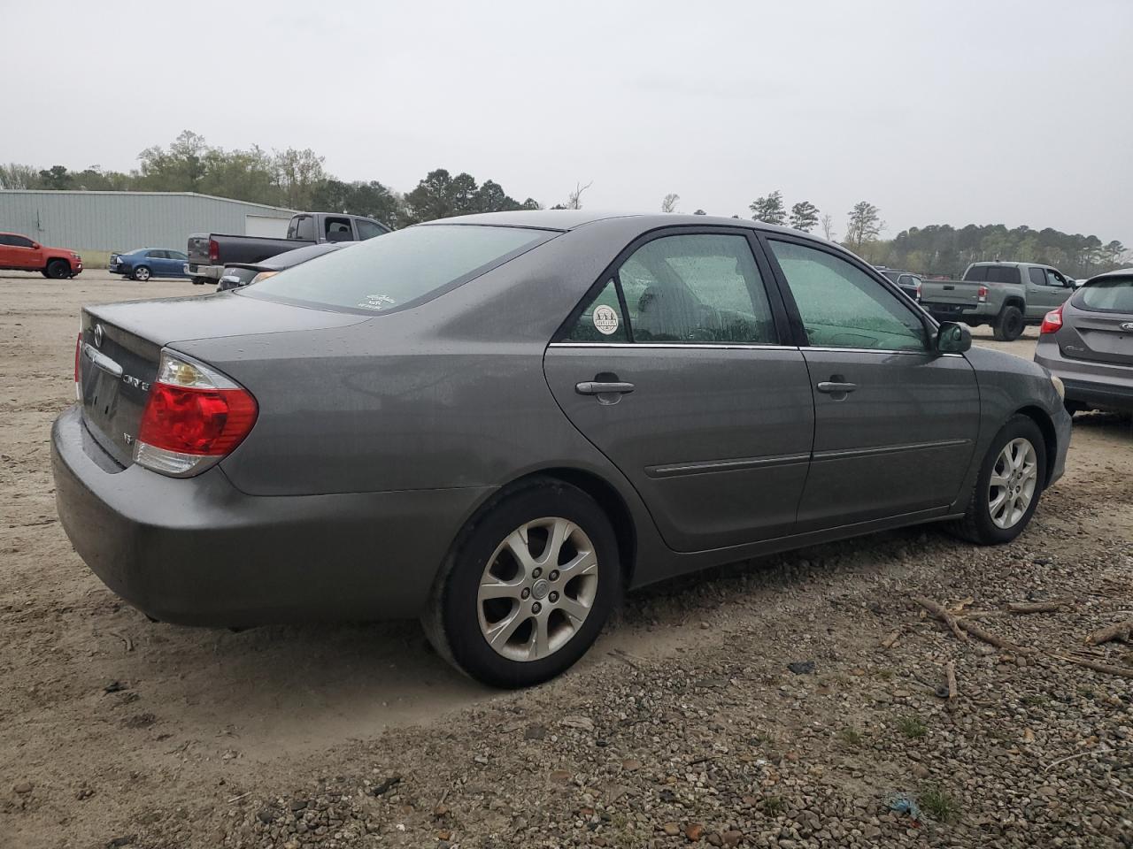 4T1BF30KX5U614057 2005 Toyota Camry Le