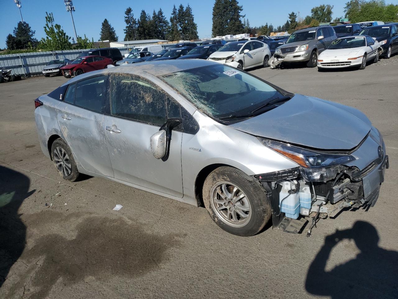 JTDL9MFUXN3039057 2022 Toyota Prius Le