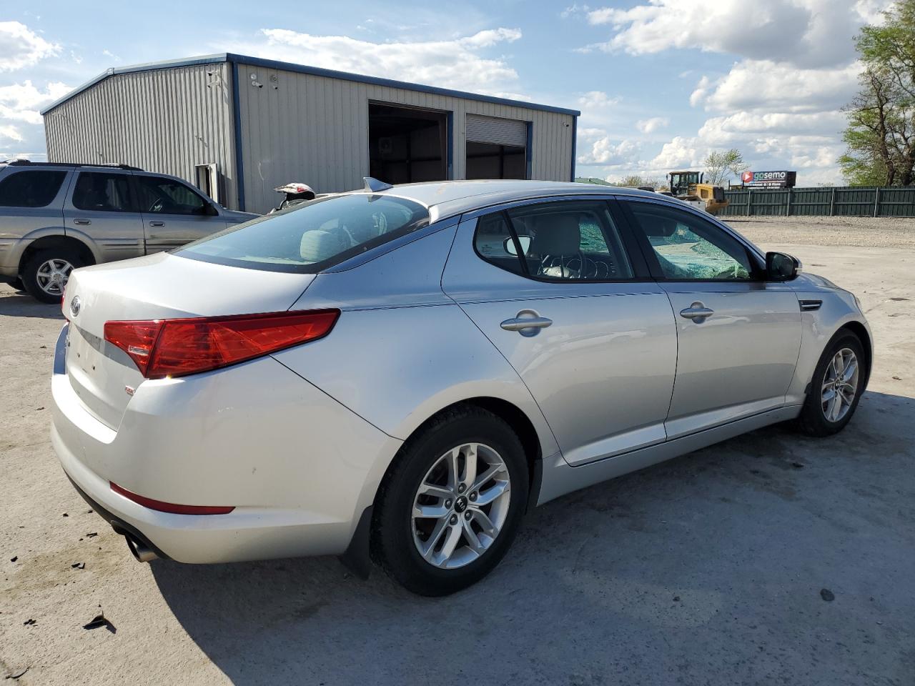 KNAGM4A75B5146628 2011 Kia Optima Lx