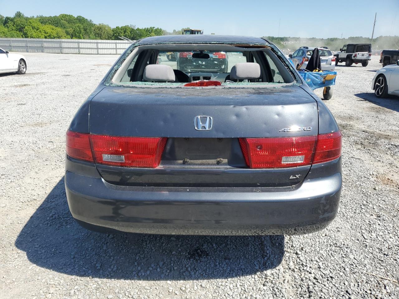 1HGCM56475A118056 2005 Honda Accord Lx