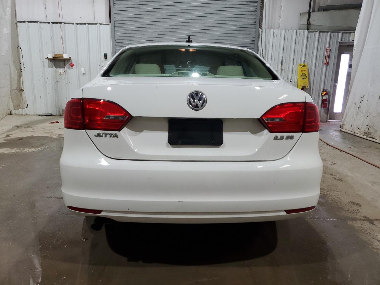 3VWDP7AJ1DM449555 2013 Volkswagen Jetta Se