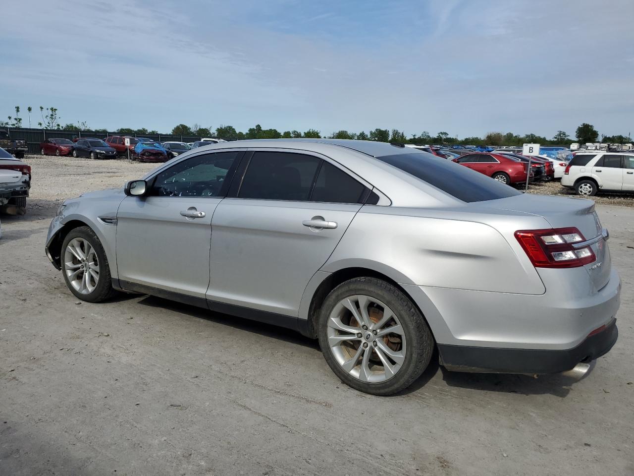 Lot #2494449894 2013 FORD TAURUS SEL