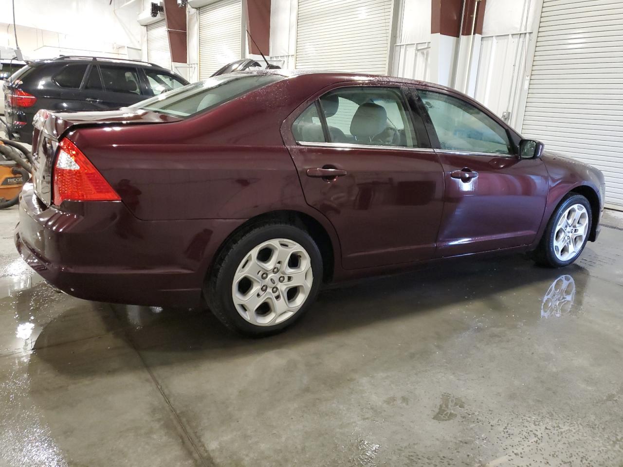 3FAHP0HA3BR274152 2011 Ford Fusion Se