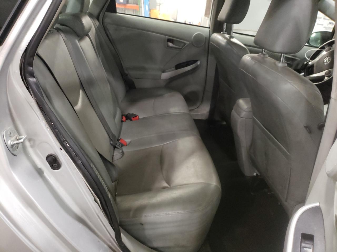 JTDKN3DUXD5556138 2013 Toyota Prius