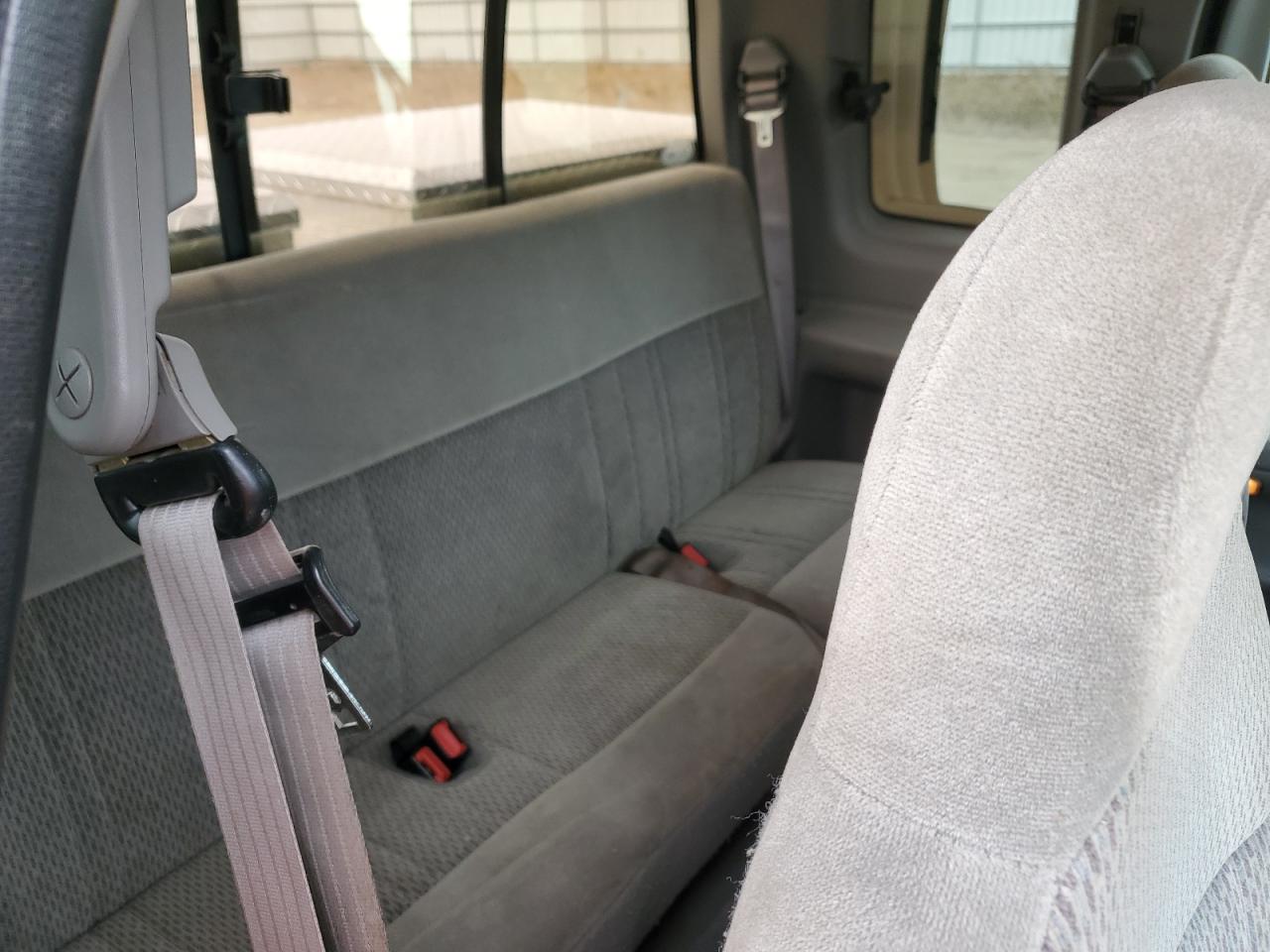 1FTZX18W4WNB89135 1998 Ford F150