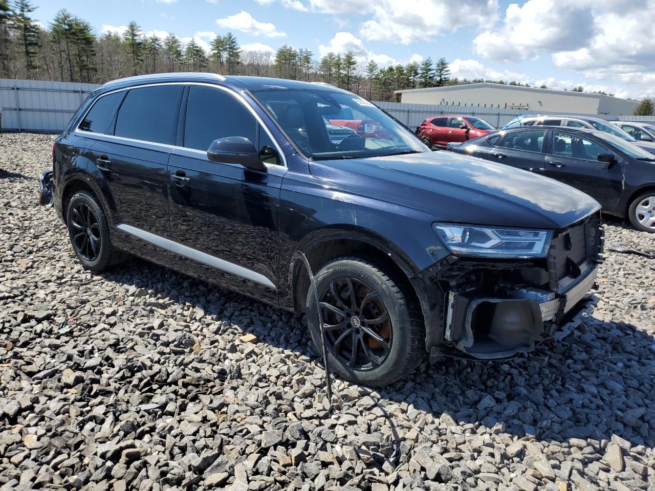 WA1LAAF76HD012379 2017 Audi Q7 Premium Plus