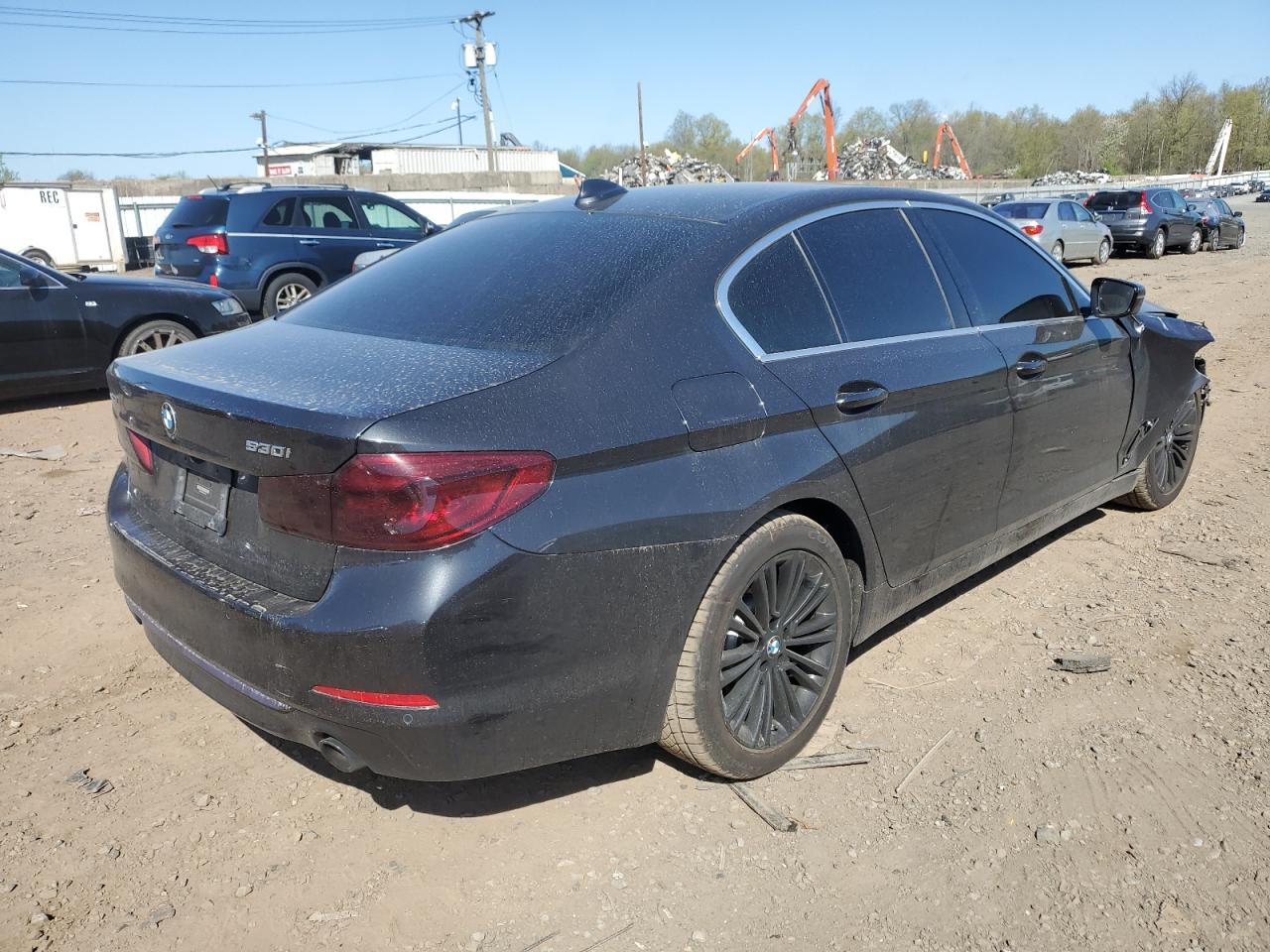 WBAJA7C56KG910762 2019 BMW 530 Xi