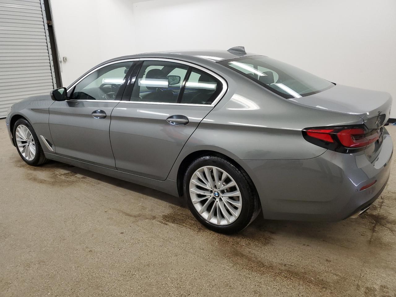 2023 BMW 530 Xi vin: WBA13BJ09PCL23152