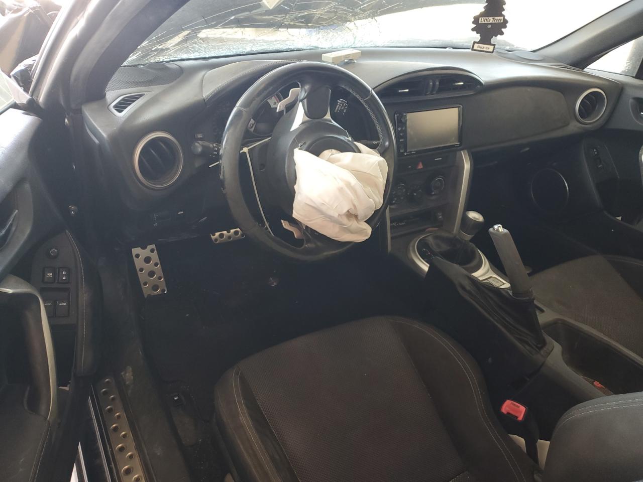 JF1ZNAA19H8706196 2017 Toyota 86 Base