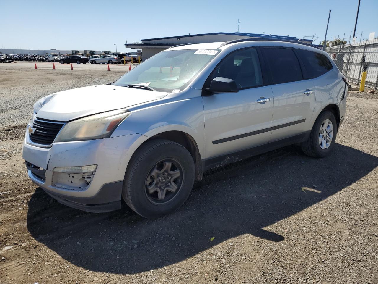 1GNKRFKD5GJ303272 2016 Chevrolet Traverse Ls