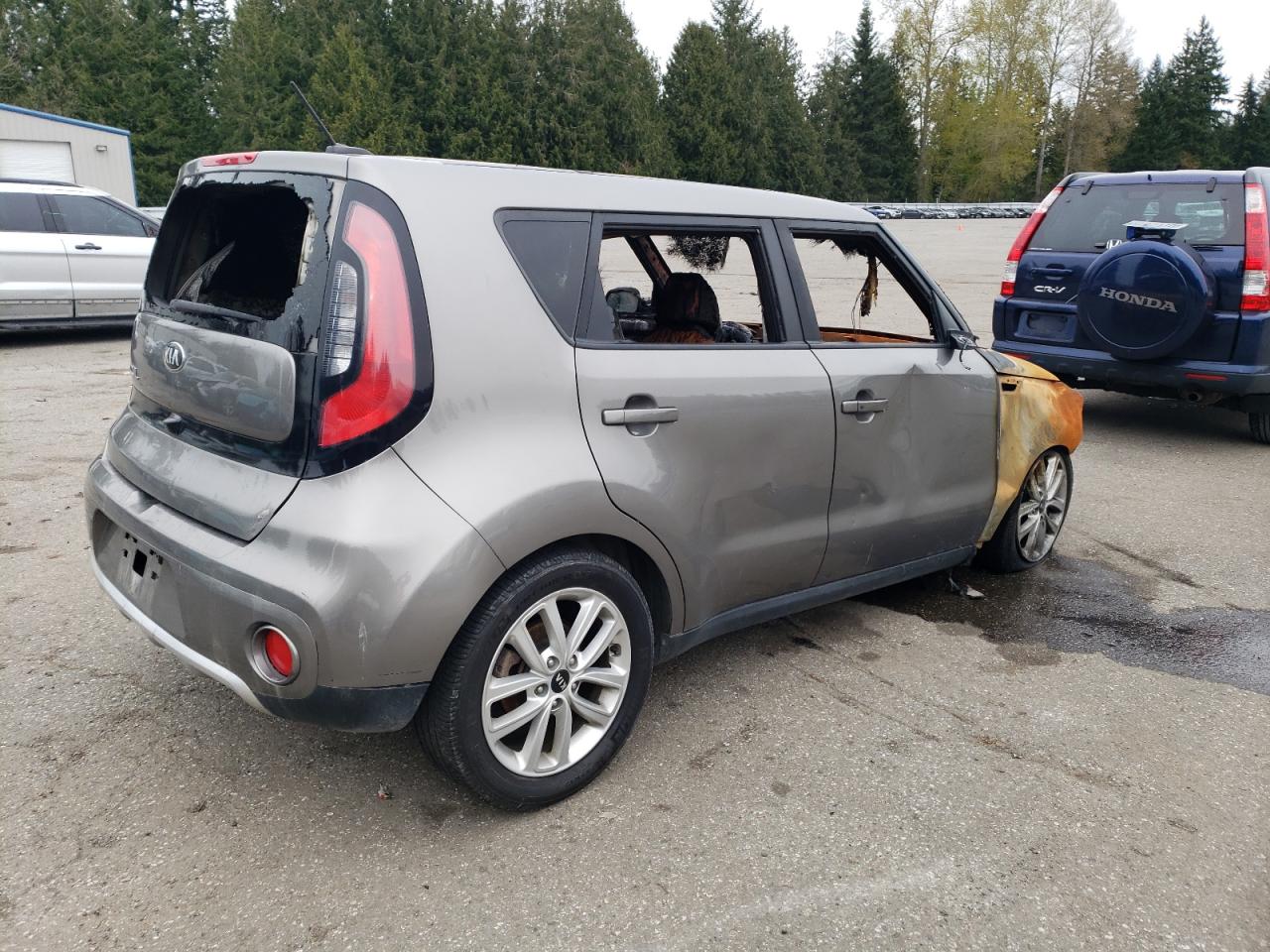 KNDJP3A57H7472162 2017 Kia Soul +