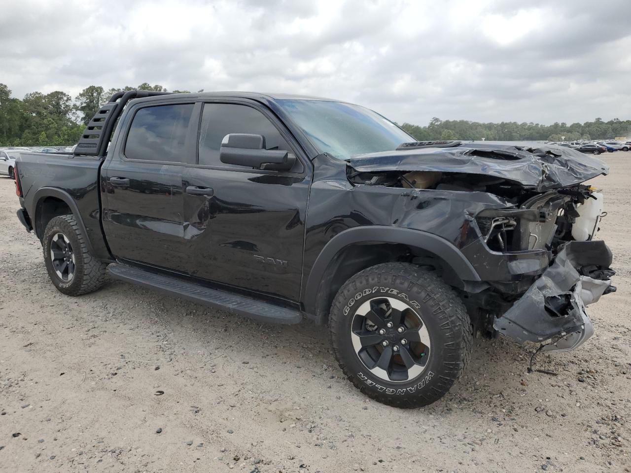 2022 Ram 1500 Rebel vin: 1C6SRFLM2NN261812