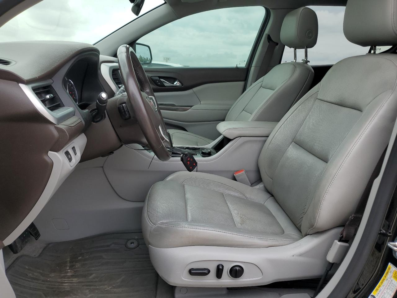 1GKKNNLS8HZ194423 2017 GMC Acadia Slt-2