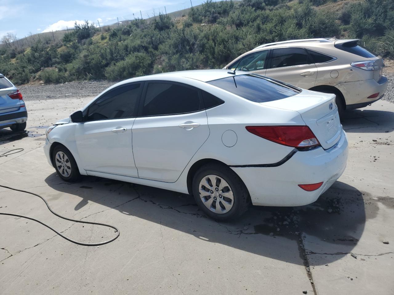 KMHCT4AE2FU882825 2015 Hyundai Accent Gls